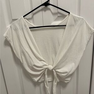 Size S Aritzia White Tie-Back Short Sleeve Top